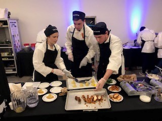 first-year students compete in the Yale Final Cut undergraduate cooking competition
