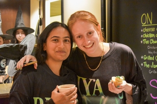 2 women in coffee shop